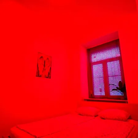 公寓 Urban Oasis With Private Terrace *