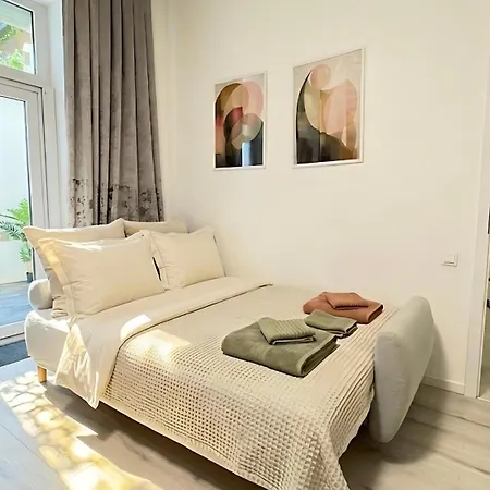 Urban Oasis With Private Terrace