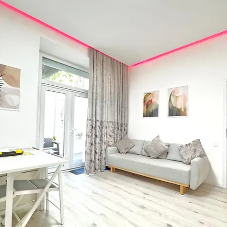 Lejlighed Urban Oasis With Private Terrace *