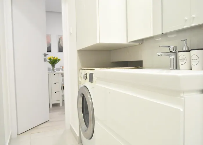 דירה Urban Oasis With Private Terrace בודפשט