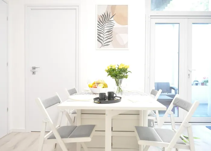 Апартаменты Urban Oasis With Private Terrace Будапешт