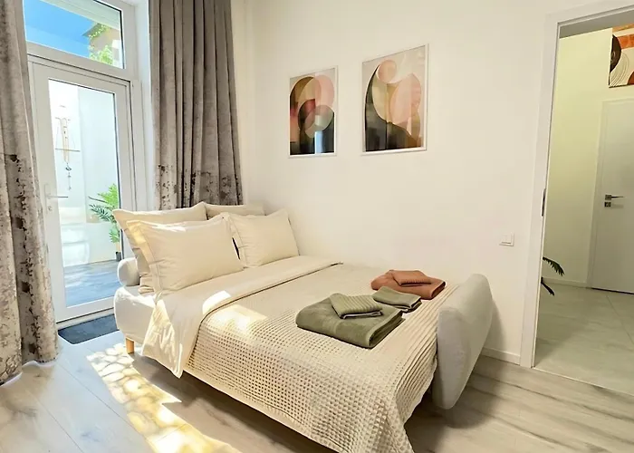 Urban Oasis With Private Terrace